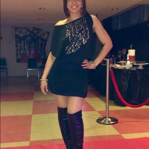 Asymmetrical Sequins Detailed Tunic/Dress - Picture 6 of 6